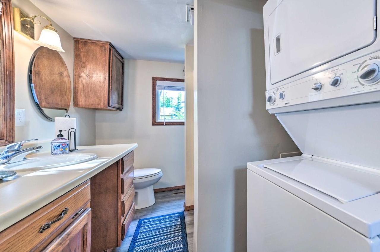 East Tawas Lakefront Getaway With Kayaks And Deck Esterno foto